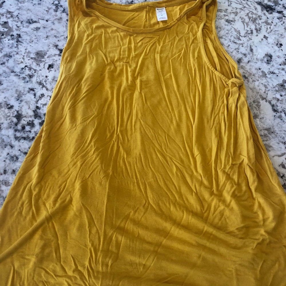 Old navy tank